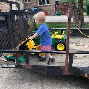 Meet your Posher, Ansley